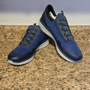 Men's Blue Athletic Shoes
